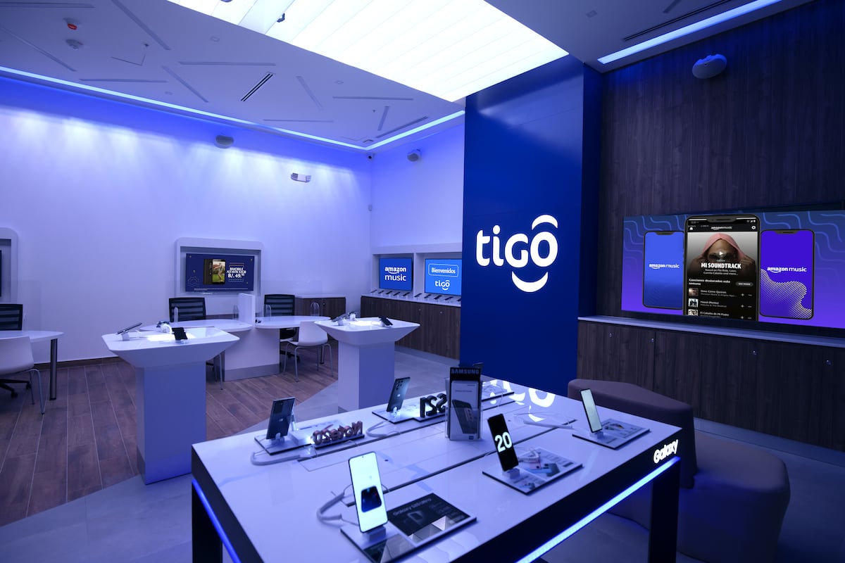 Tigo anuncia nuevo modelo de tienda con experiencia interactiva