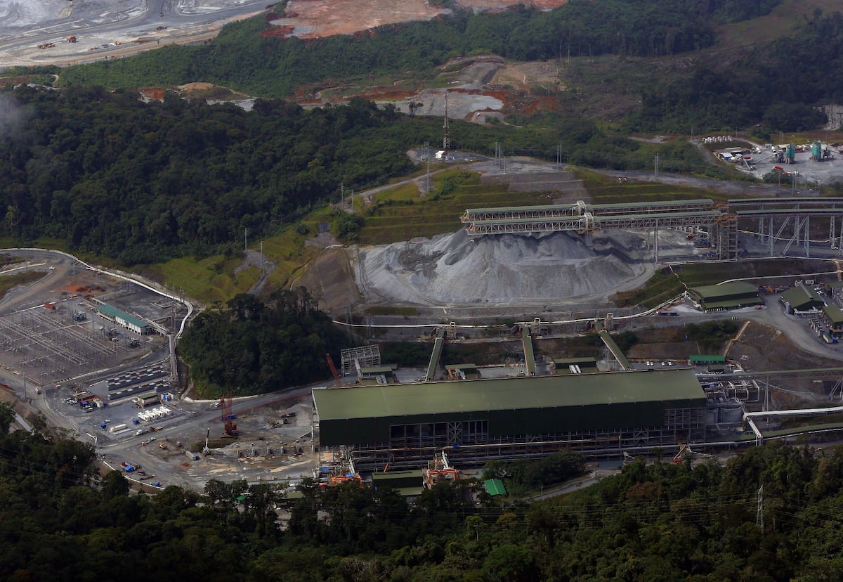 $146 millones en créditos mantienen empleados de Minera Panamá en los bancos locales