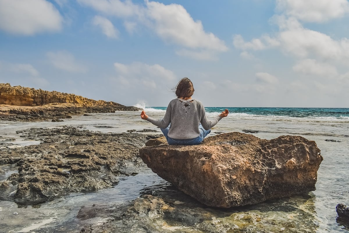 Qué no es la meditación y por qué recomiendo meditar